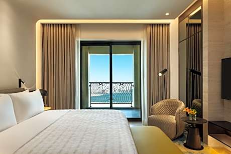 City or Sea View Superior Two Bedroom Apartment