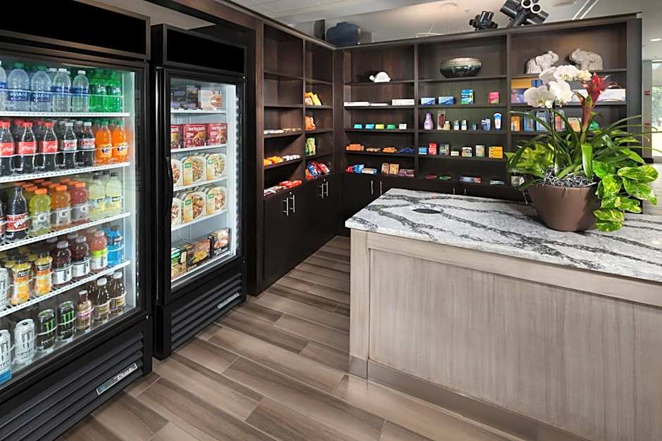 Holiday Inn & Suites Arden-Asheville Airport By IHG