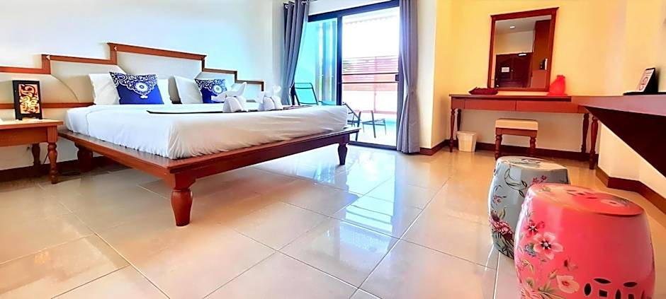Mei Zhou Phuket Hotel - SHA Plus