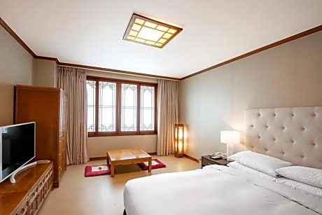 Korean-Style Double Room - Two Welcome Drink Coupons per stay