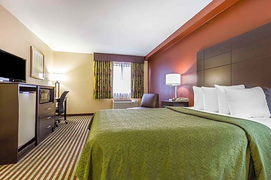 Quality Inn Mount Vernon, IL
