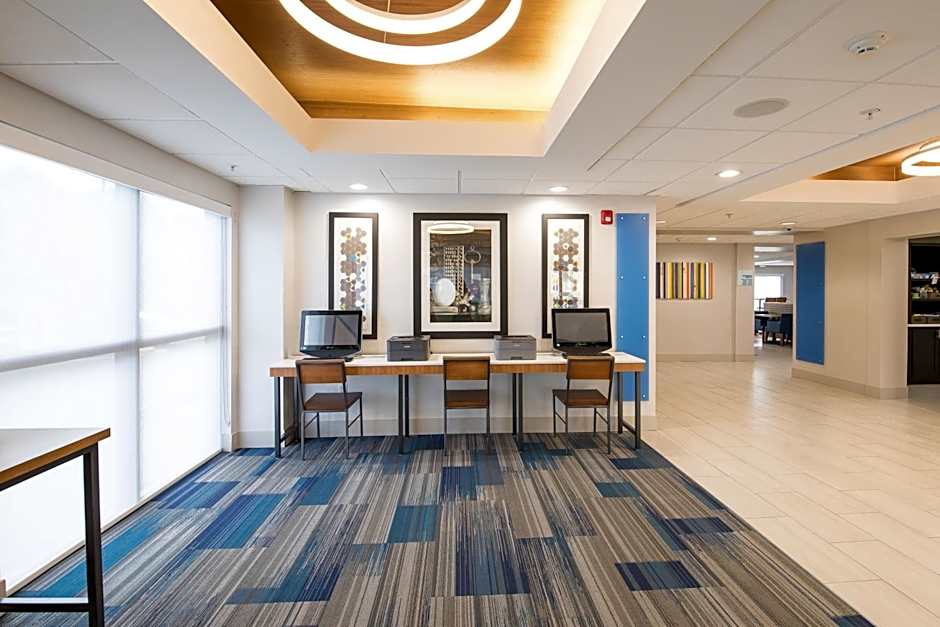 Holiday Inn Express Atlanta-Stone Mountain By IHG