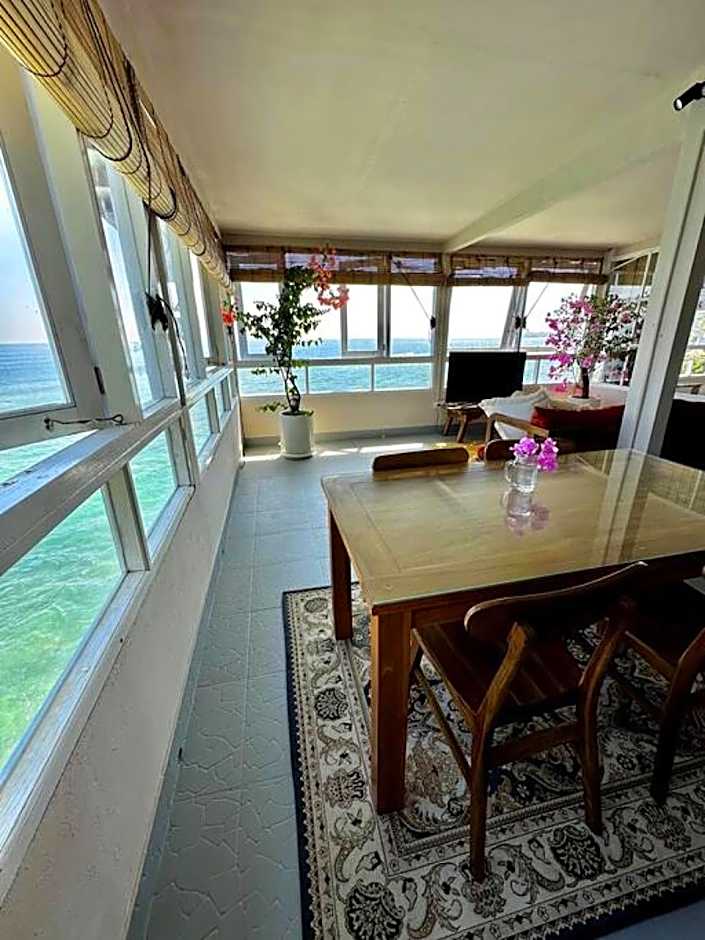 Beach front villa , All Mare 2