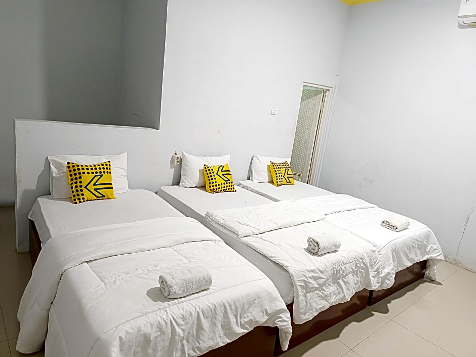 Penginapan Kurnia Sluke