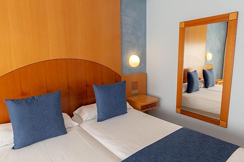 R2 Hotel Pajara Beach