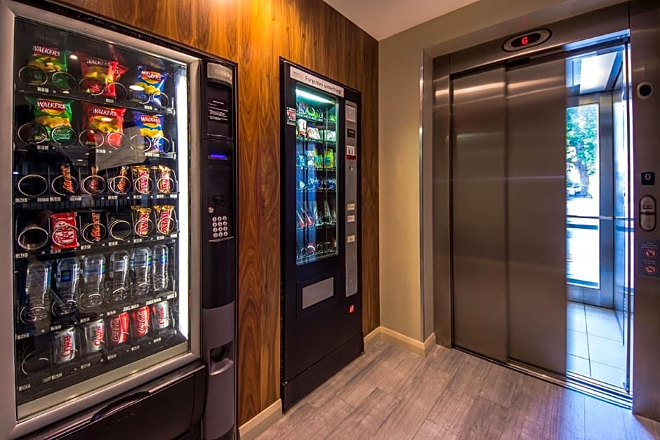 Holiday Inn Express Earls Court By IHG