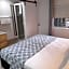 Airlie Apartments