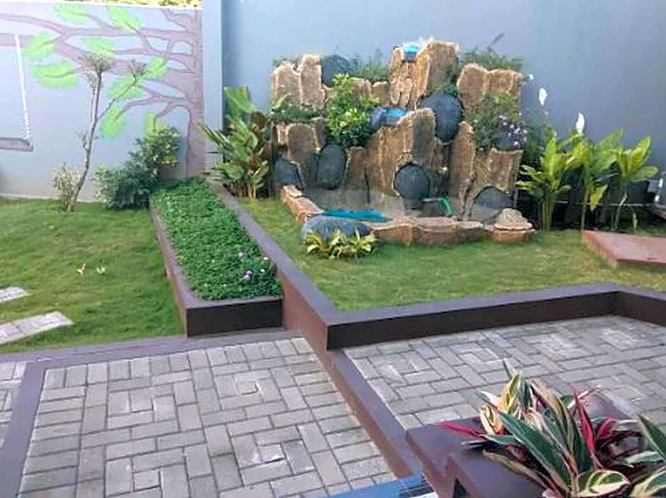 Kedai Oma Syariah Mitra RedDoorz