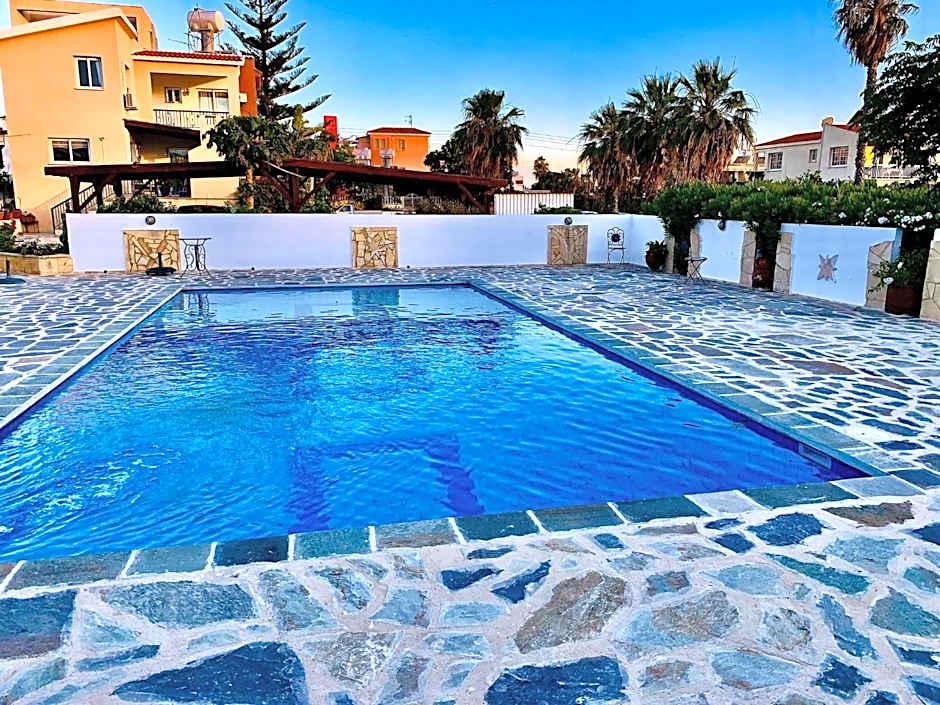 Angela Holiday Apartments