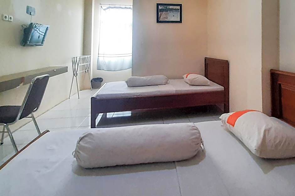 RedDoorz Syariah At Penginapan Sederhana Palembang