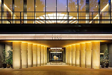 TIAD, Autograph Collection