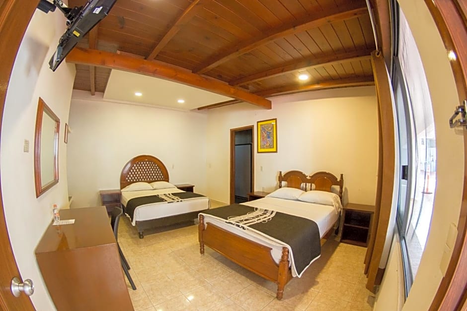 HOTEL RICARLO
