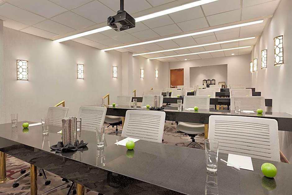 Embassy Suites by Hilton Irvine Orange County Airport