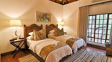 Standard Bush View Room