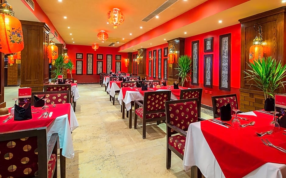 SUNRISE Le Jarden Resort