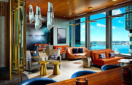 The Charter Seattle, Curio Collection By Hilton