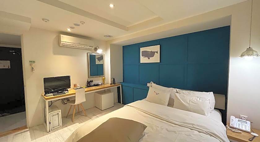 Hotel Yaja Hwajeong Station