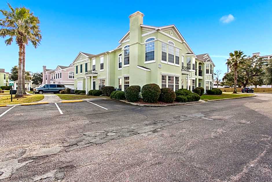 Luxury Condo in Gulfport