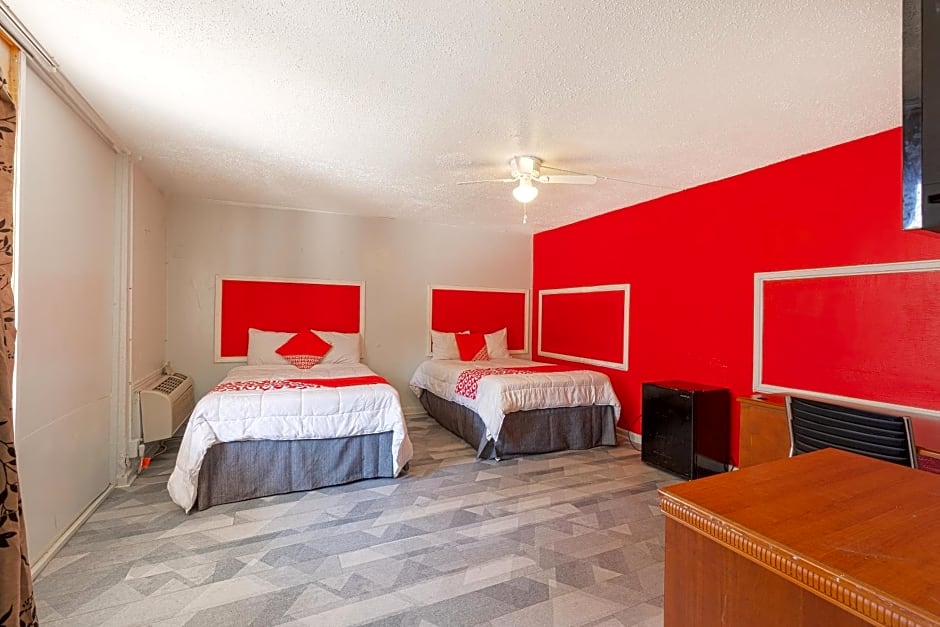 OYO Hotel Houston, TX near Medical Center NRG Stadium