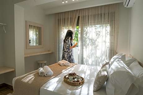 Aesthisis Sensational Accommodation