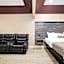 Sapphire Inn & Suites
