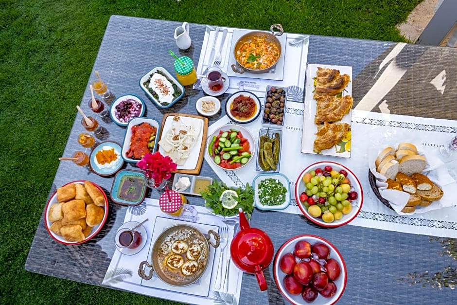 Bramasole Alaçatı Butik Hotel