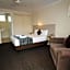 Shoredrive Motel