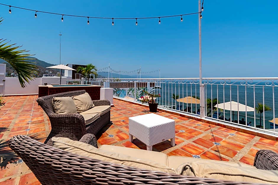 The Paramar Beachfront Boutique Hotel With Breakfast Included - Downtown Malecon