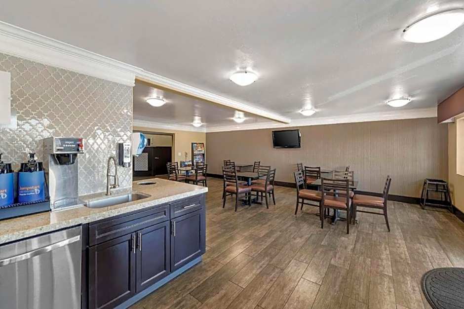 Best Western Liberty Inn
