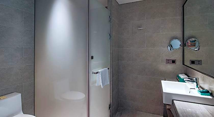 DoubleTree by Hilton Taizhou Shenxianju