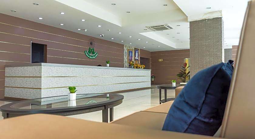 Mayflower Grand Hotel Korat