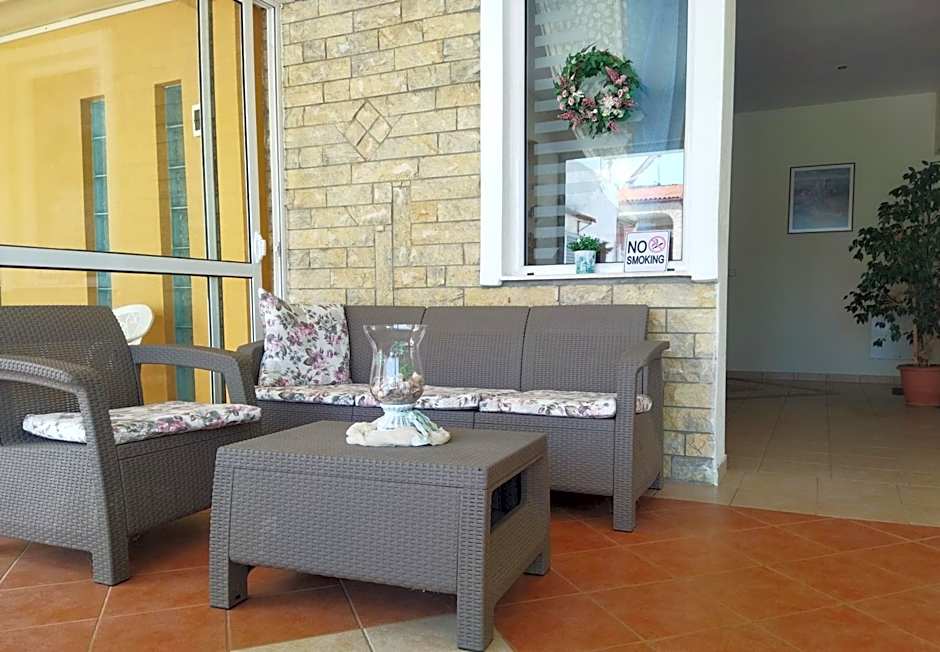 HotelApart Filoxenia