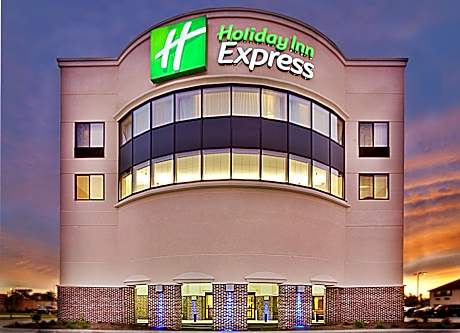 Holiday Inn Express Waterloo-Cedar Falls By IHG