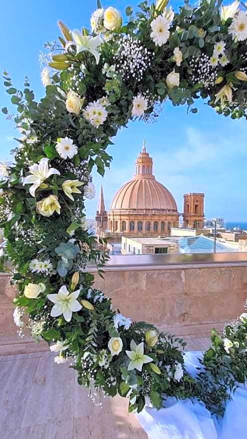 The Manoel Hotel