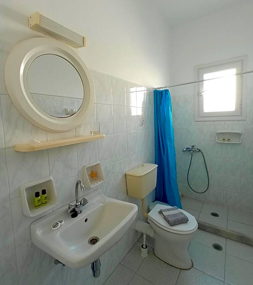 Ammosis Inn – Naxos City, UT