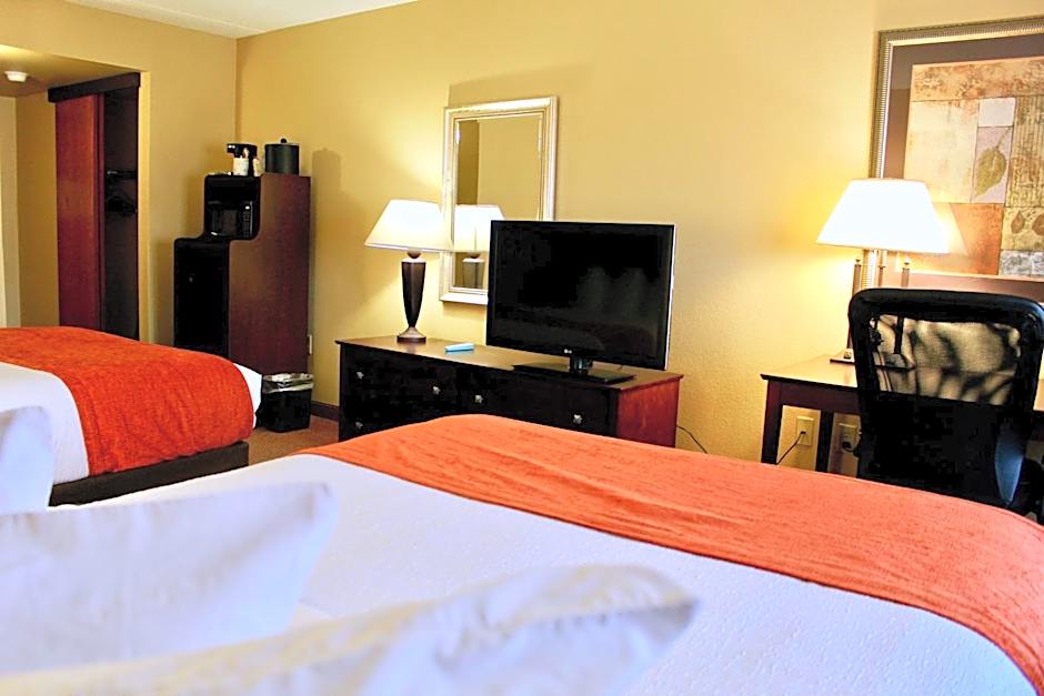 Best Western Plus Dakota Ridge