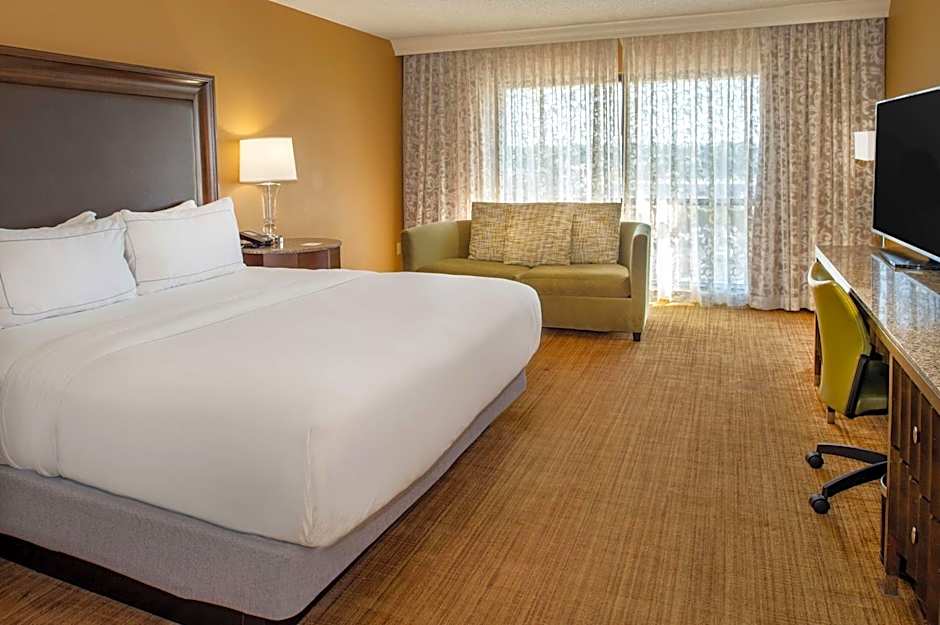 Hilton St. Louis Airport