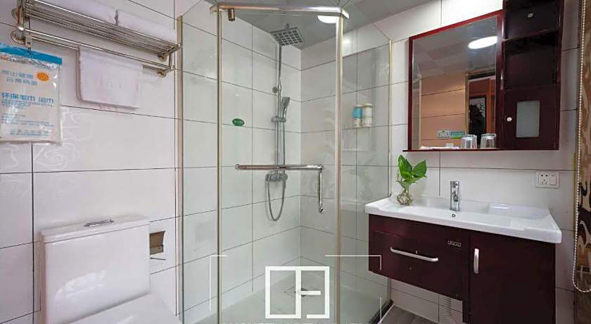 Yiwu Yuejia Business Hotel