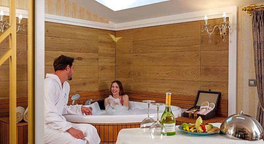 Elysium Green Suites