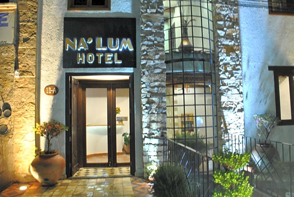 Hotel Na´Lum