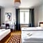Avion Hotel