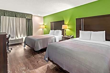 Queen Room with Two Queen Beds - Accessible/Non-Smoking