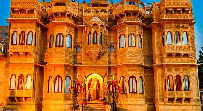 Hotel Lal Garh Fort And Palace