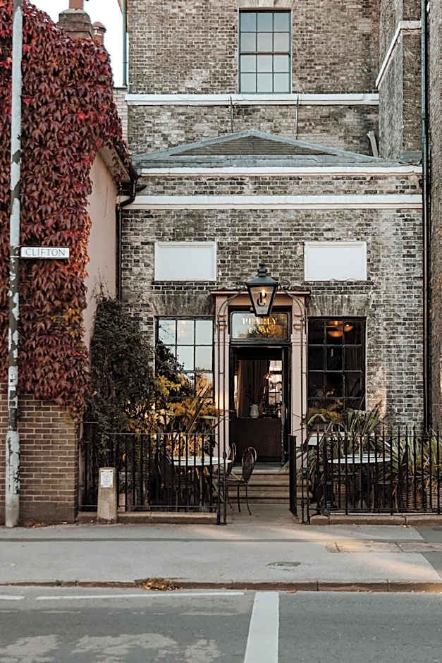 No 1 by GuestHouse, York