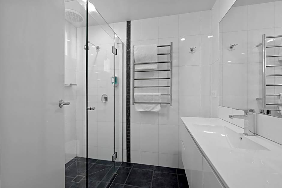 Hamilton Lonsdale Motel