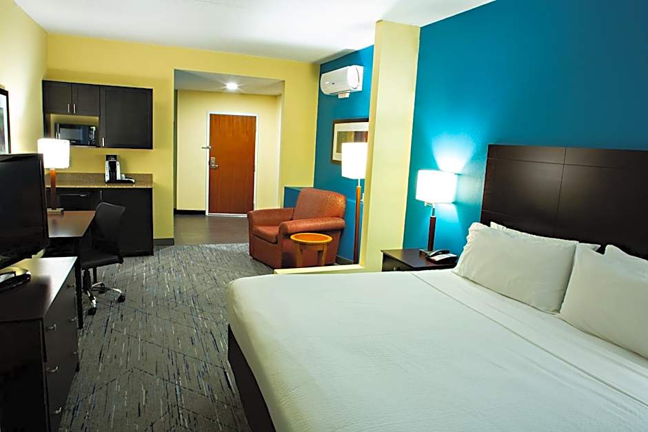 Holiday Inn Express Harrisburg West By IHG
