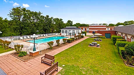 Osage Creek Lodge