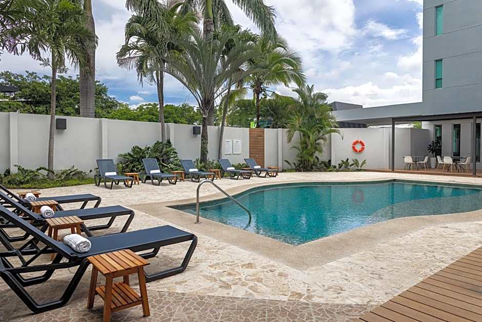 Holiday Inn Express San Jose Forum By IHG