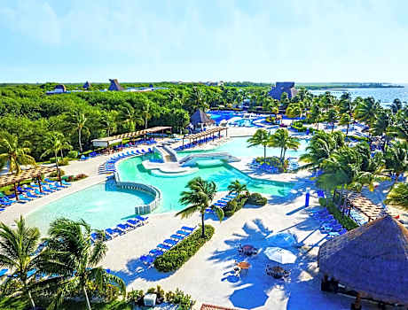 Blue Bay Grand Esmeralda - All Inclusive