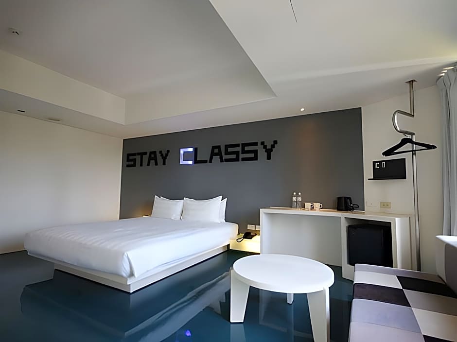 Hotel Papa Whale-Kaohsiung Formosa Boulevard